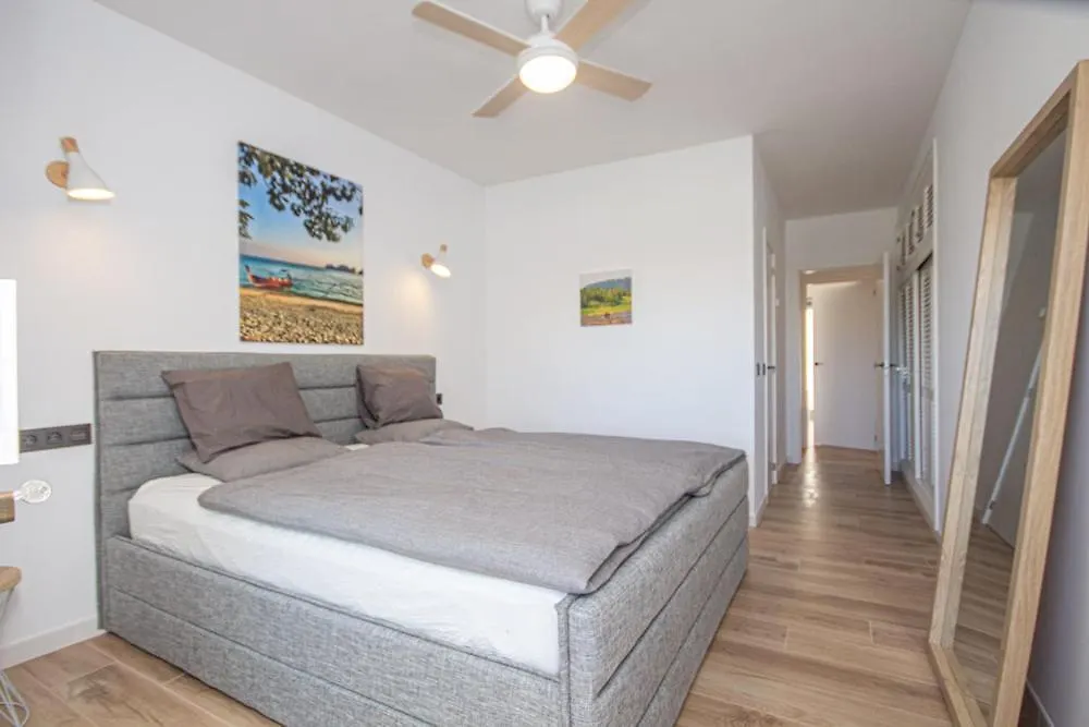 Wonderful 2 Bed Apartment With Stunning Sea Views Sitio de Calahonda
