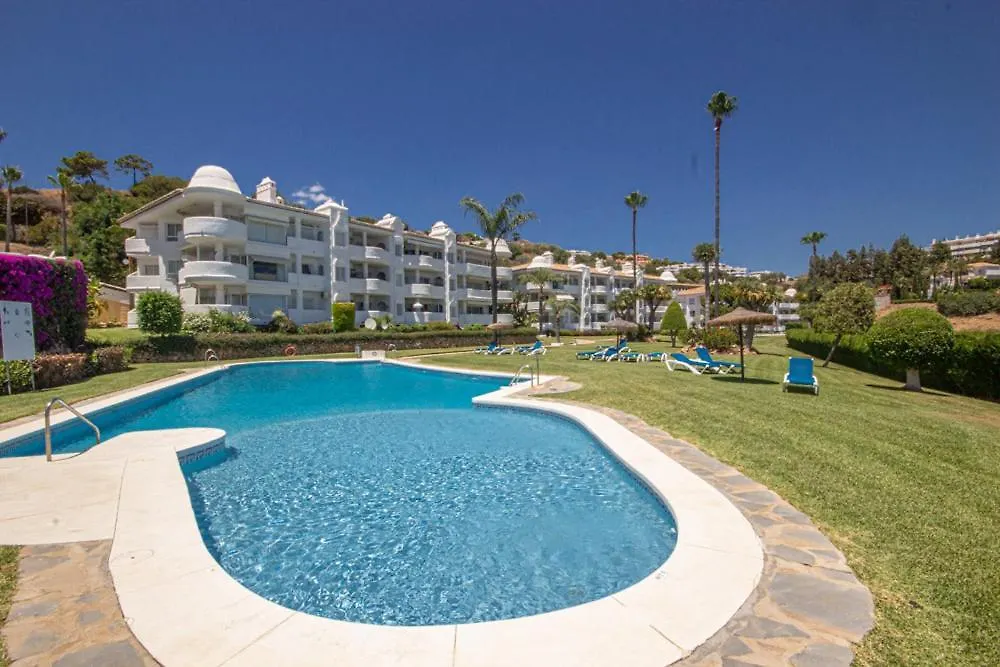 Wonderful 2 Bed Apartment With Stunning Sea Views Sitio de Calahonda