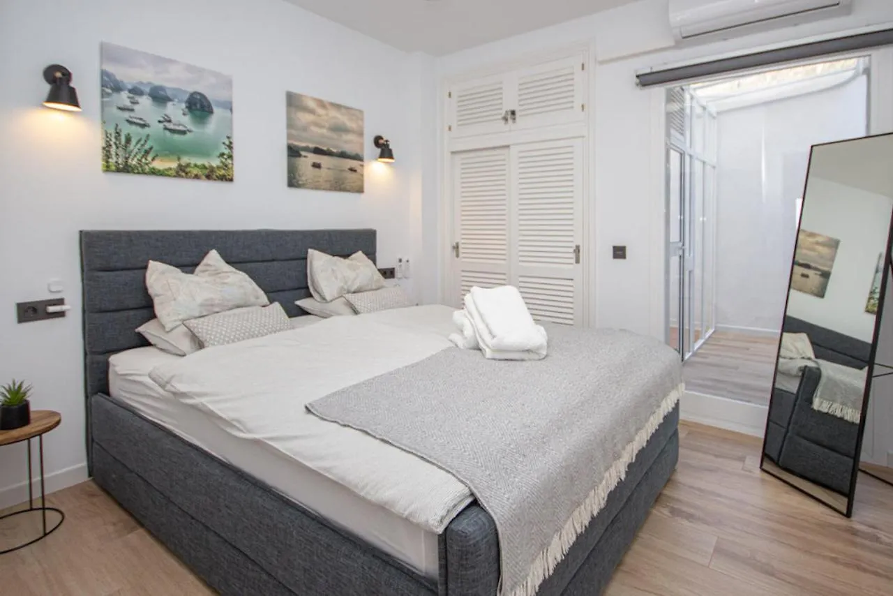 Wonderful 2 Bed Apartment With Stunning Sea Views Sitio de Calahonda Spain